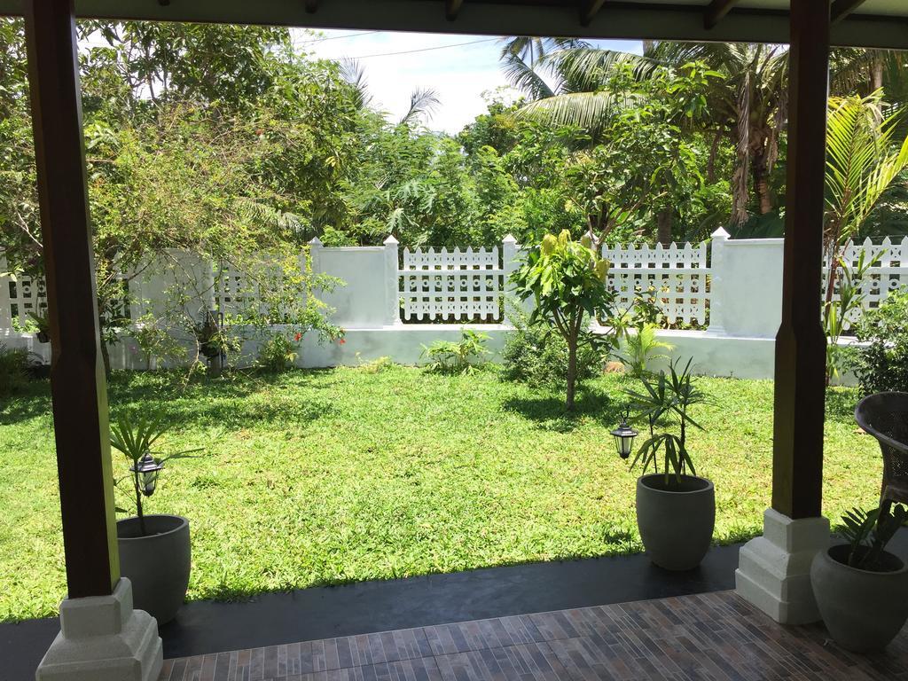 Mirewon Guest Weligama Exterior foto